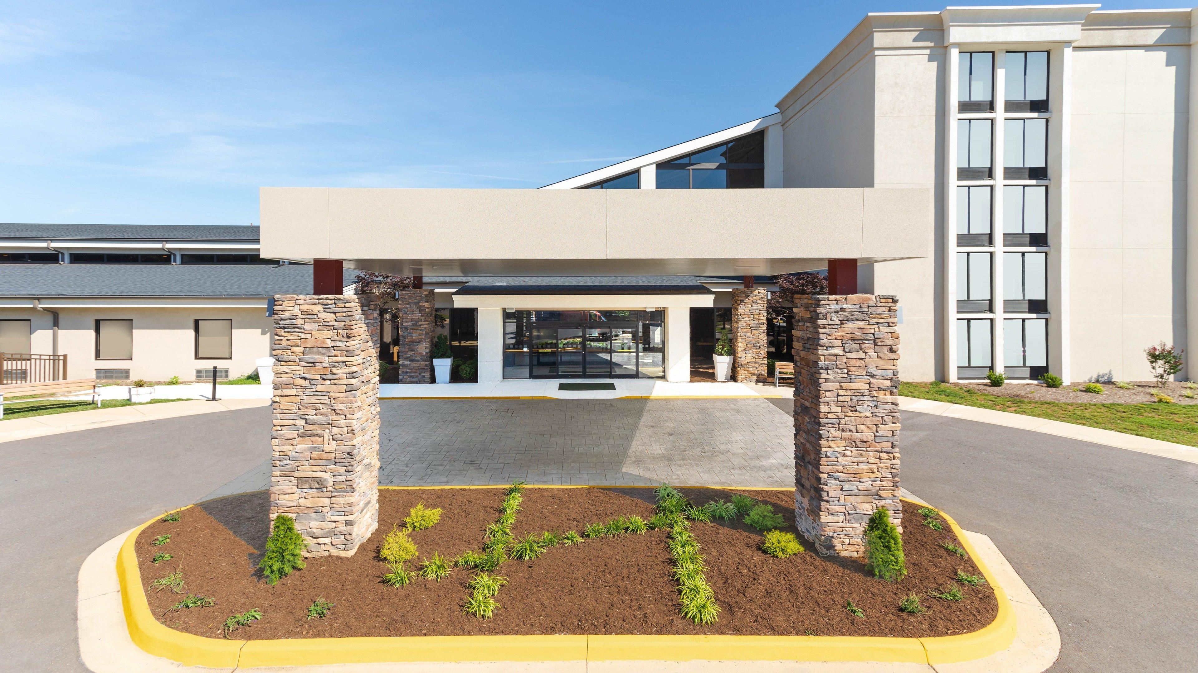 Holiday Inn Roanoke Airport - Conference Ctr By Ihg Eksteriør billede