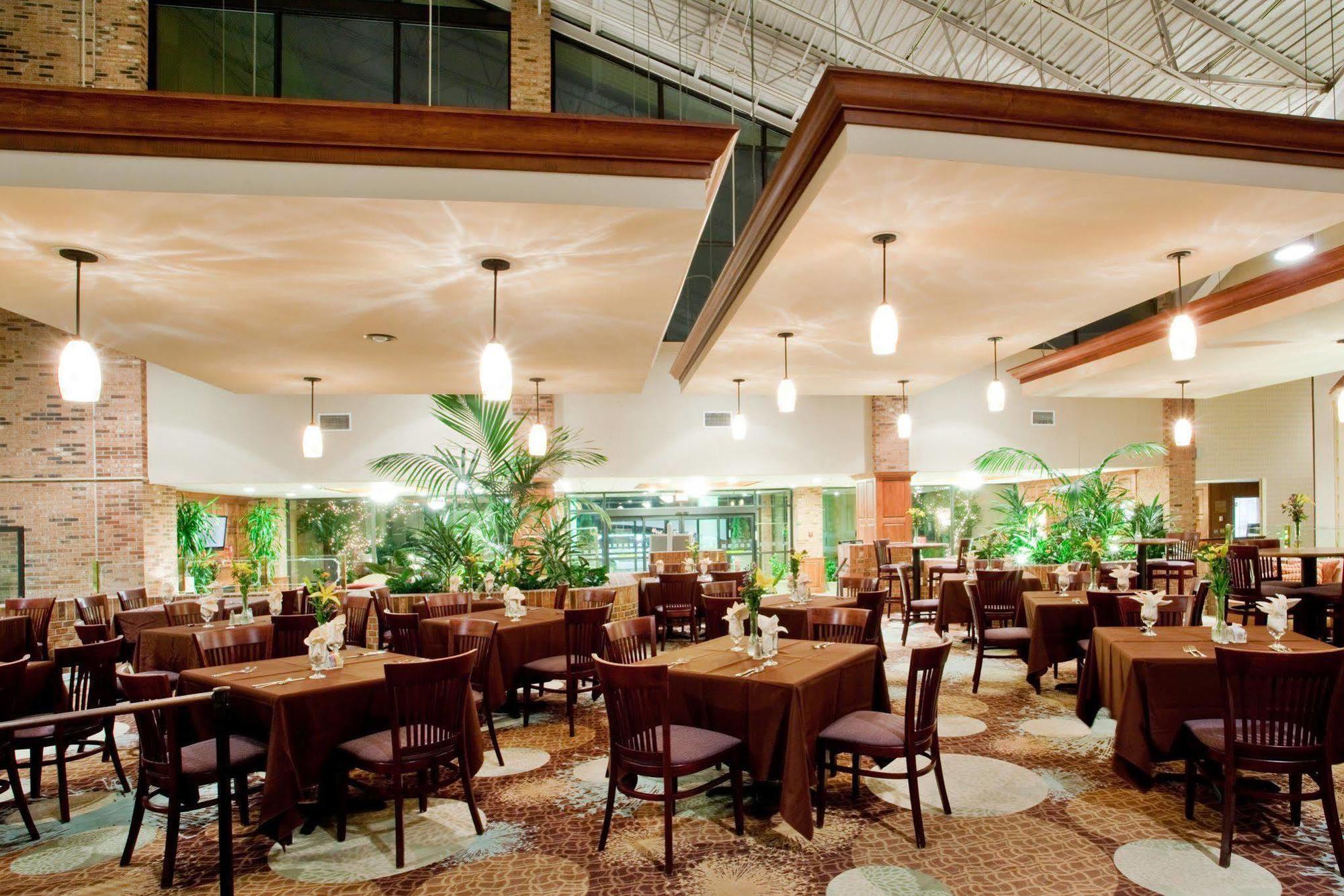 Holiday Inn Roanoke Airport - Conference Ctr By Ihg Eksteriør billede